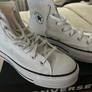 Women’s platform converse high tops